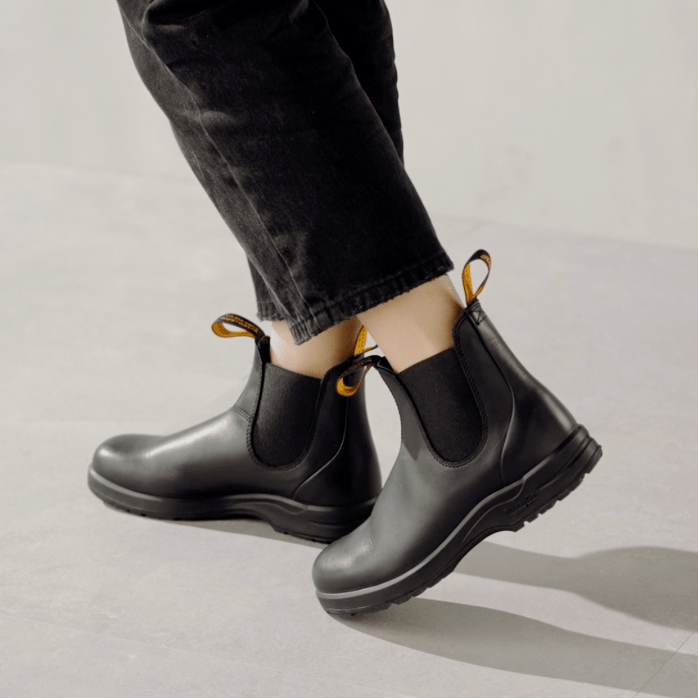 Blundstone All-Terrain 2058 in Black - Getoutside Shoes