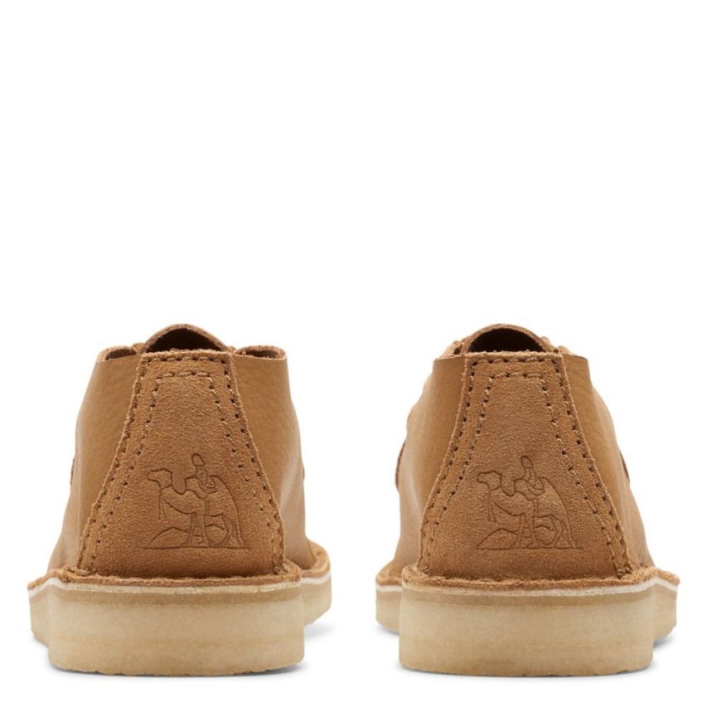 Clarks Men&#39;s Desert Nomad Mid in Tan Leather