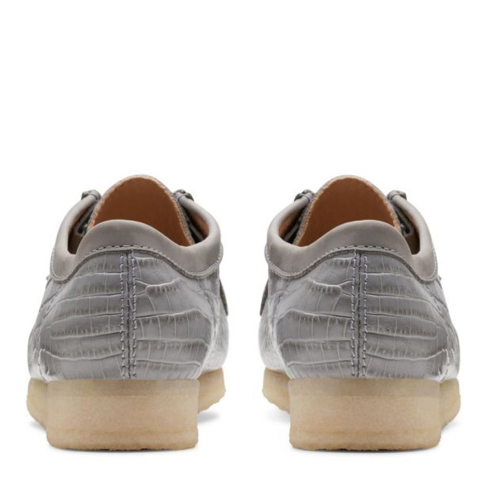 Clarks Men&#39;s Wallabee in Grey Crocodile Print