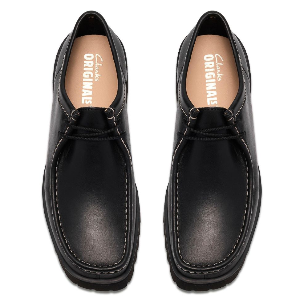 Clarks Men's Walla Yukoner in Black Leather