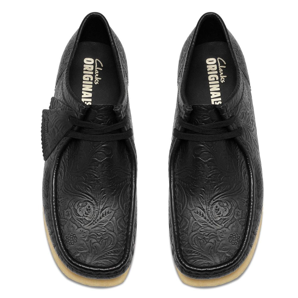 Clarks Men's Wallabee in Black Leather Embossed - Getoutside Shoes
