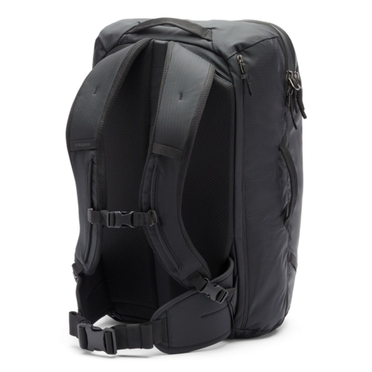 Cotopaxi Allpa 35L Travel Pack in Cotapaxi Black - Getoutside Shoes