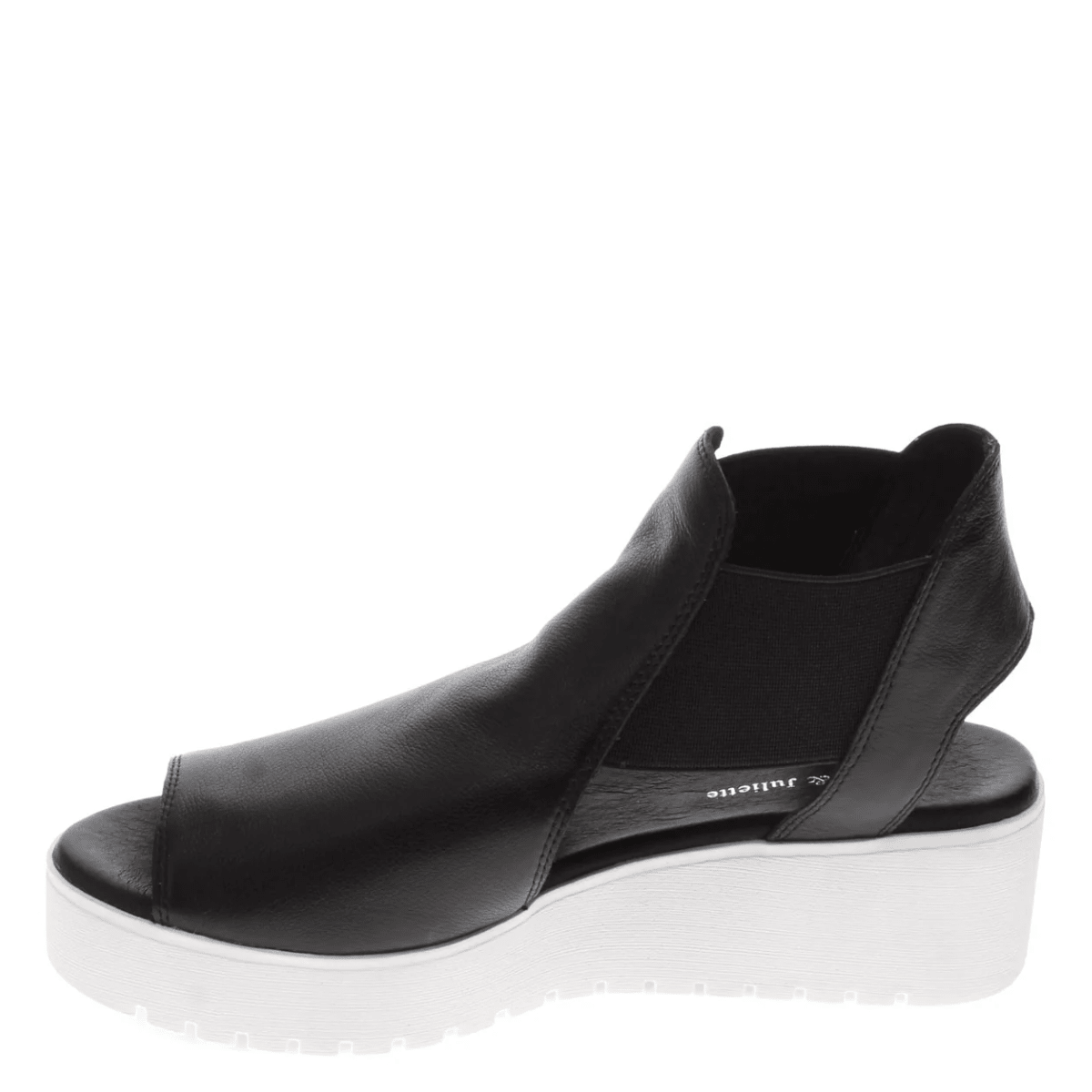 Django & Juliette Women's Ozie in Black/White - Getoutside Shoes