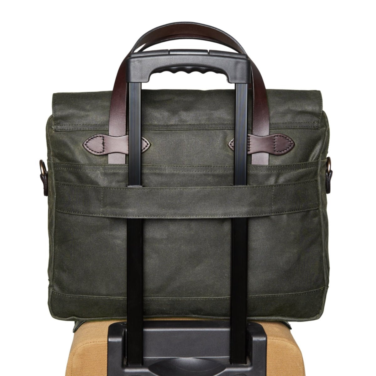 Filson 24 Hour Tin Cloth Briefcase in Ottergreen - Getoutside Shoes