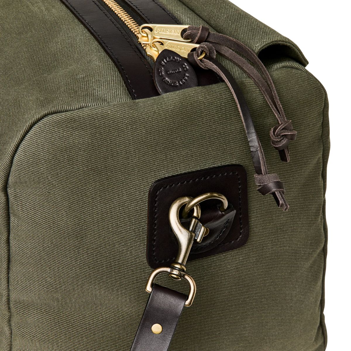 Filson Large Rugged Twill Duffle Bag in Ottergreen - Getoutside Shoes