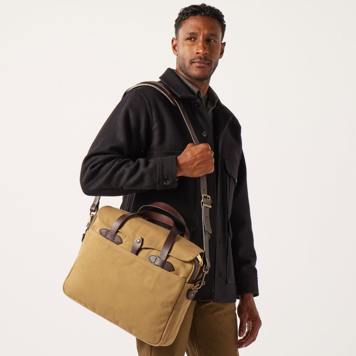 Filson Rugged Twill Original Briefcase in Tan - Getoutside Shoes