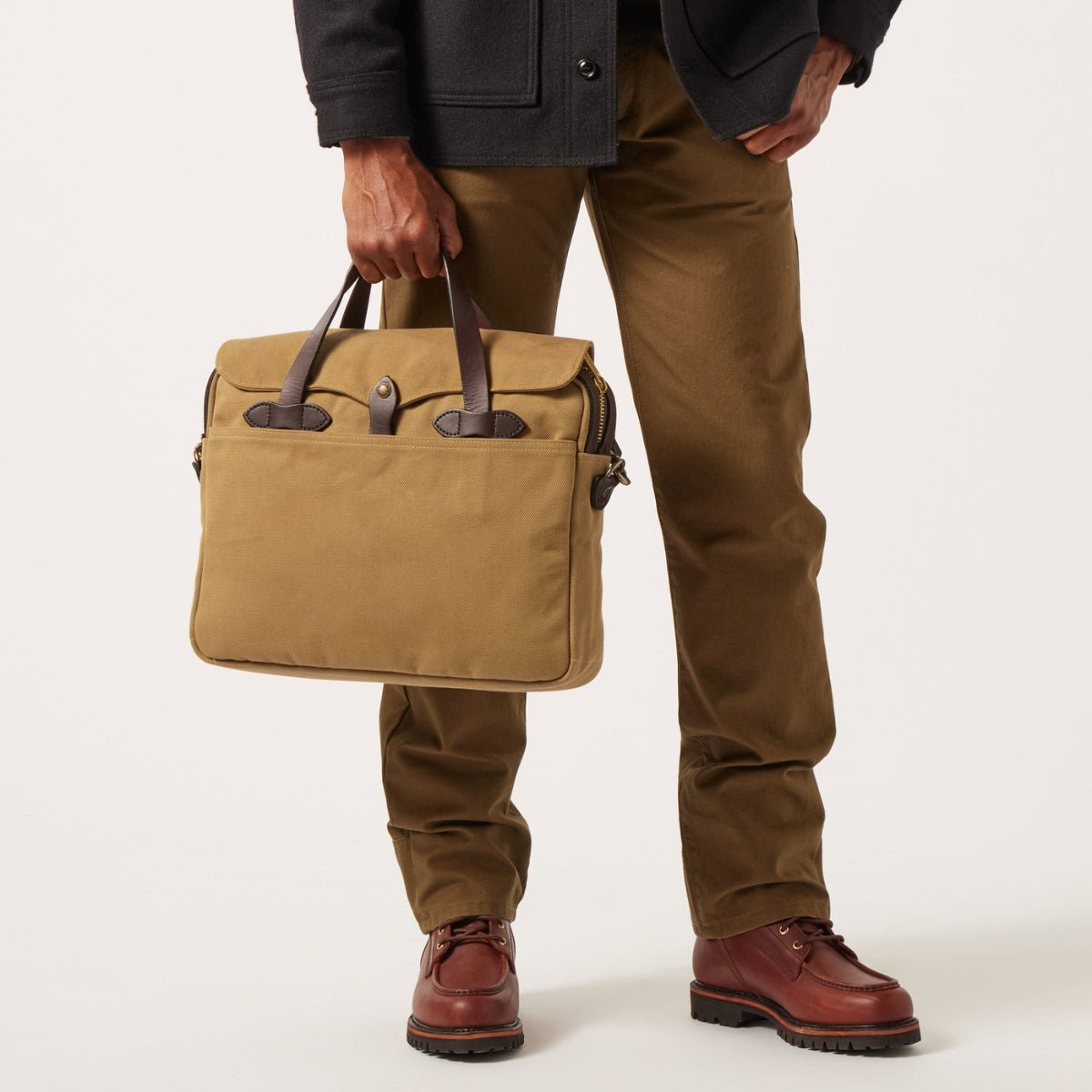 Filson Rugged Twill Original Briefcase in Tan - Getoutside Shoes