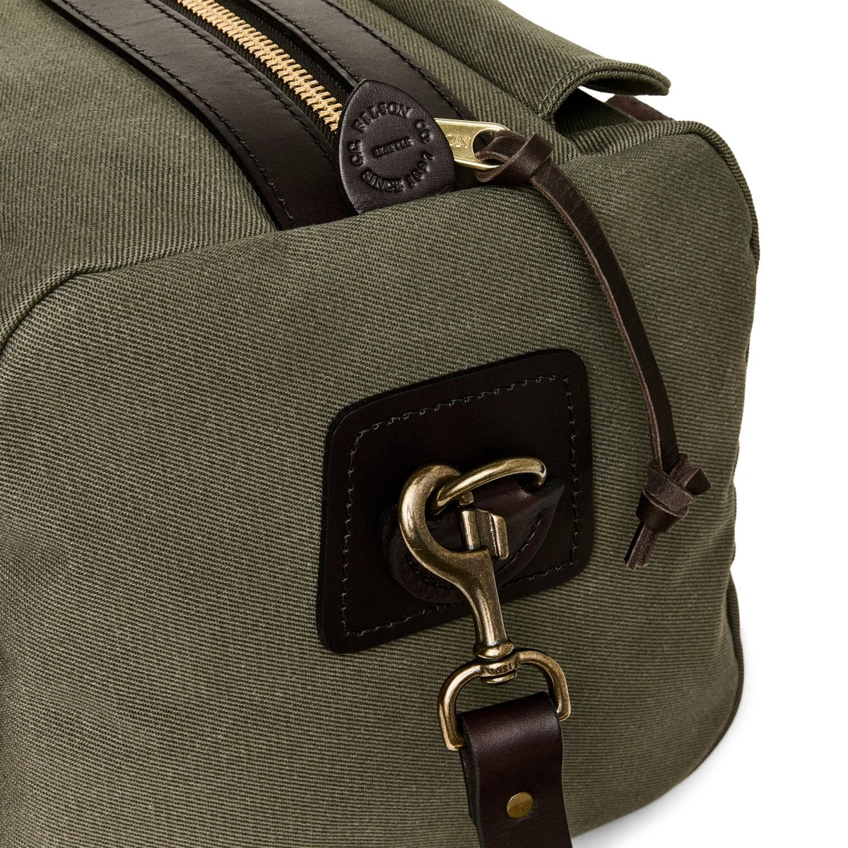 Filson Small Rugged Twill Duffle Bag in Ottergreen - Getoutside Shoes
