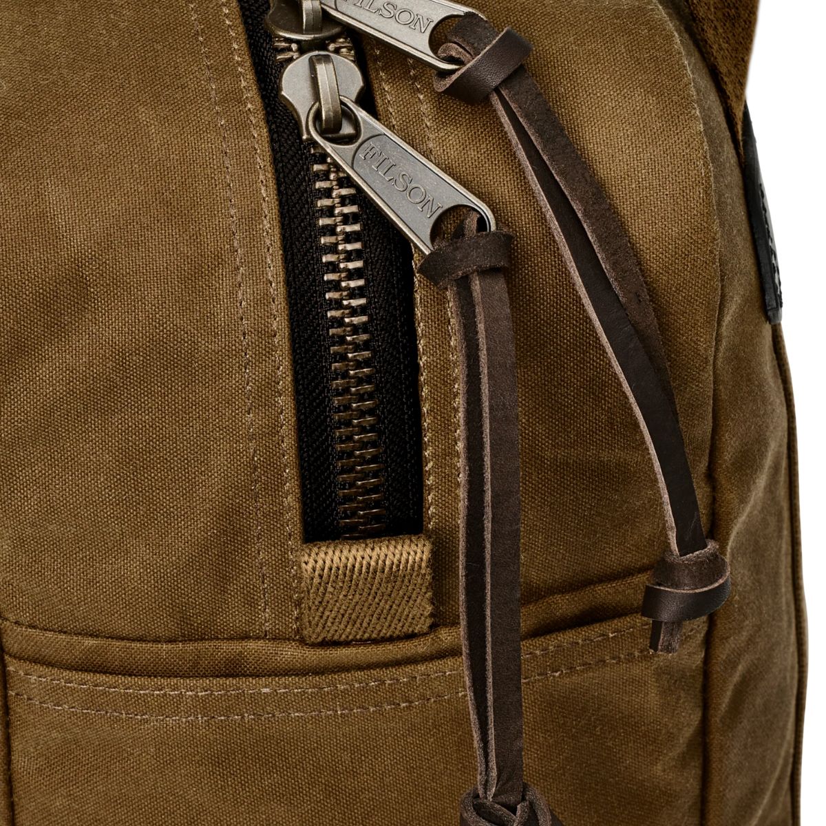 Filson Tin Cloth Zipper Tote Bag in Dark Tan - Getoutside Shoes