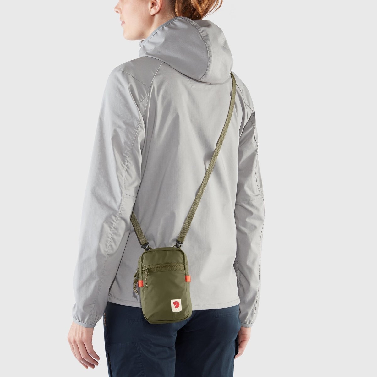 Fjallraven High Coast Pocket in Mountain Green - Getoutside Shoes