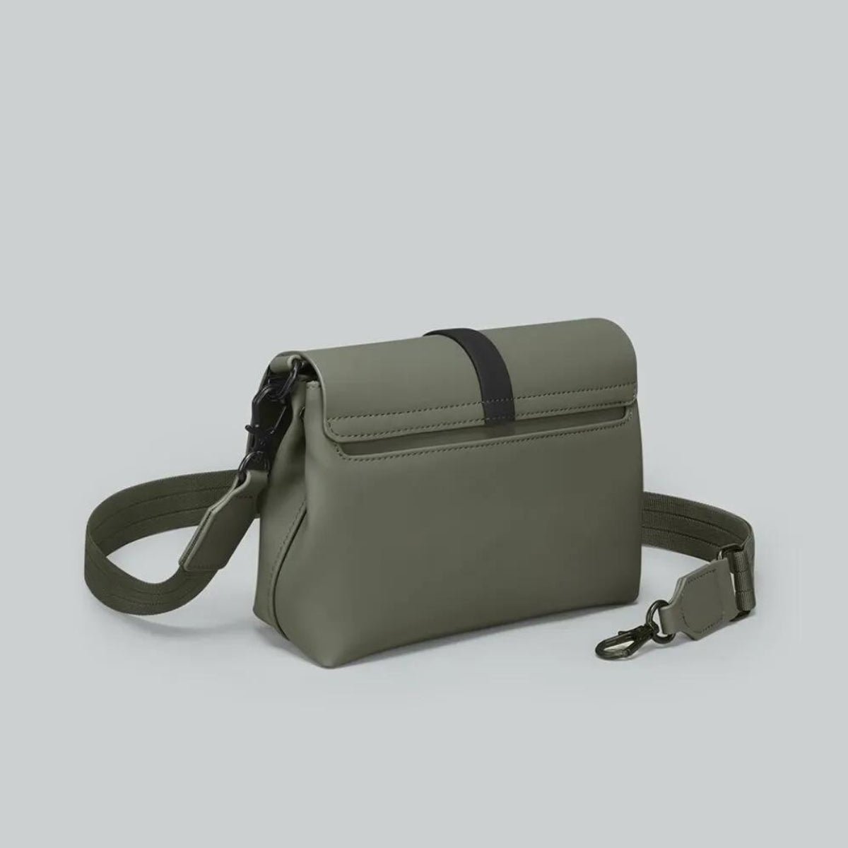 Gaston Luga Splash Crossbody Bag in Olive - Getoutside Shoes