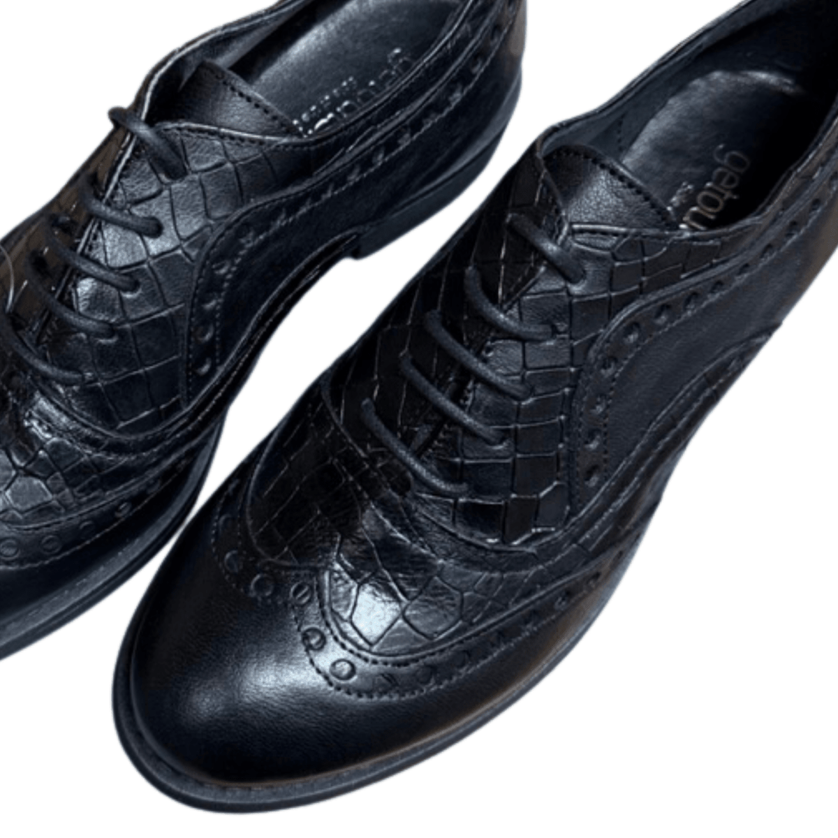 Getoutside Women's Oxford Shoes in Black/Croc Detail - Getoutside Shoes