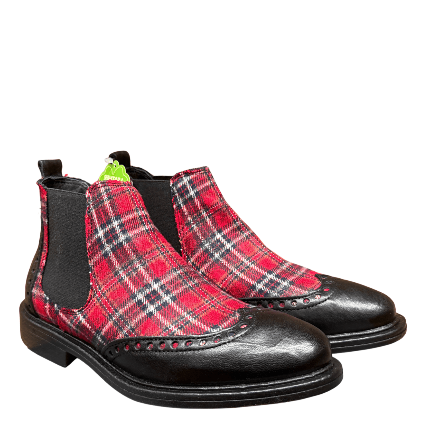 Getoutside Women's Tartan Chelsea Boot in Black/Red - Getoutside Shoes