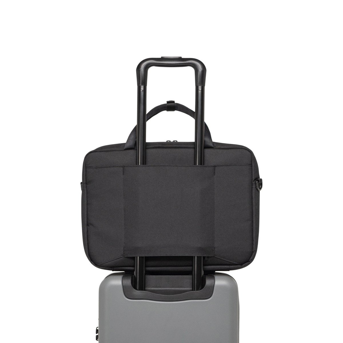 Herschel Tech Gibson Messenger in Black - Getoutside Shoes