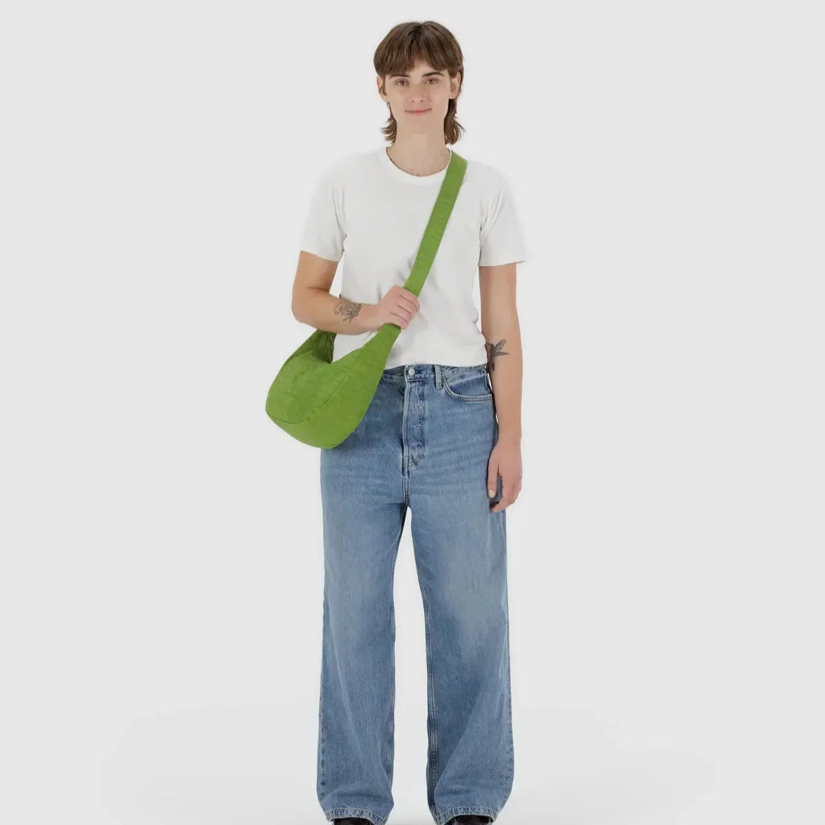 Baggu Medium Nylon Crescent Bag in Green Juice
