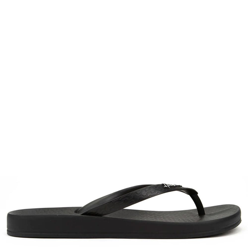 Ipanema Women's Ana Colours in Black - Getoutside Shoes