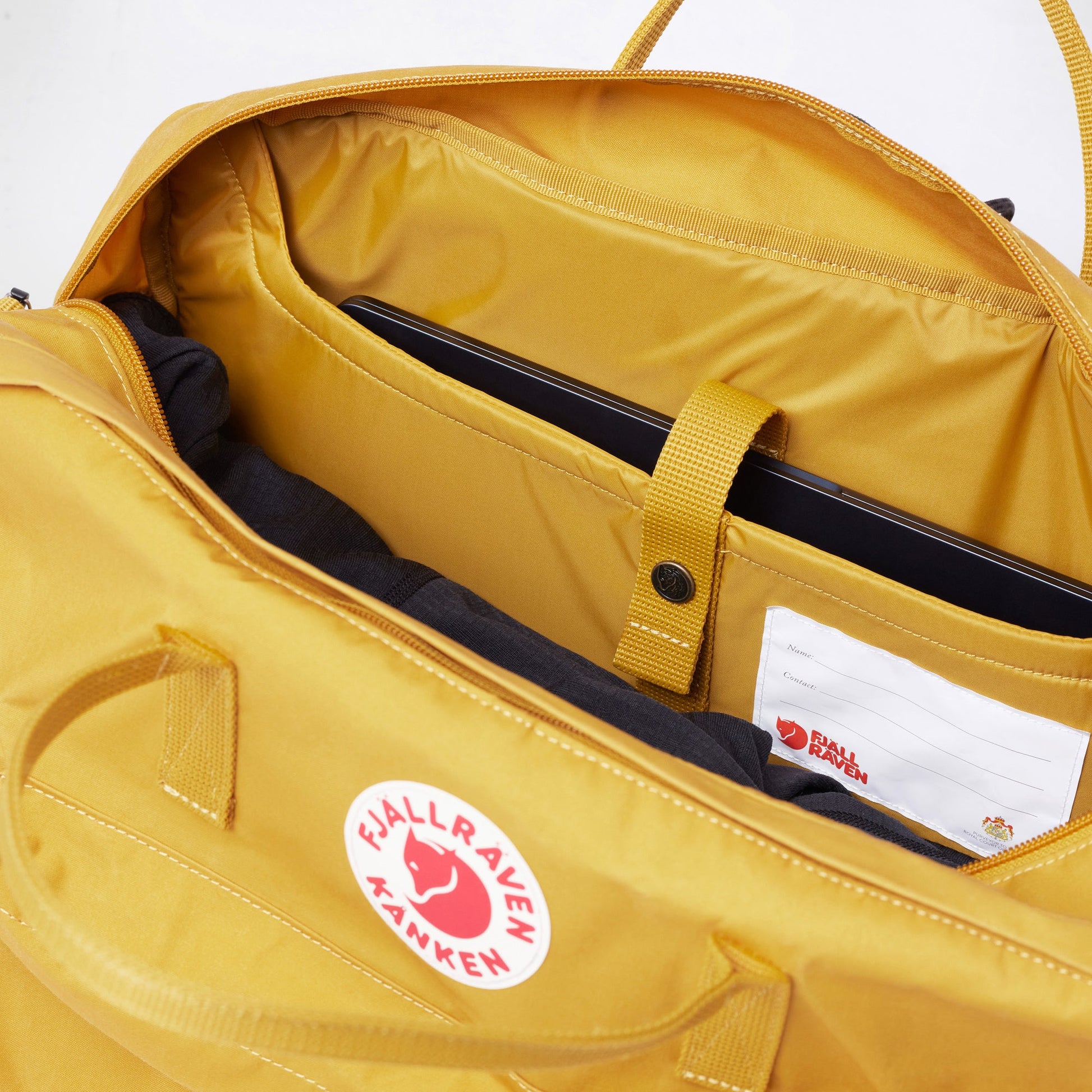Fjallraven Kanken Weekender in Ochre