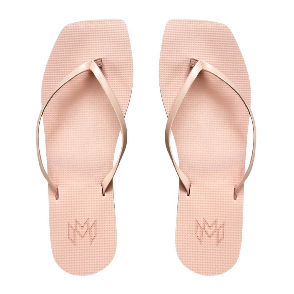 Malvados Women's Lola in Peonie - Getoutside Shoes