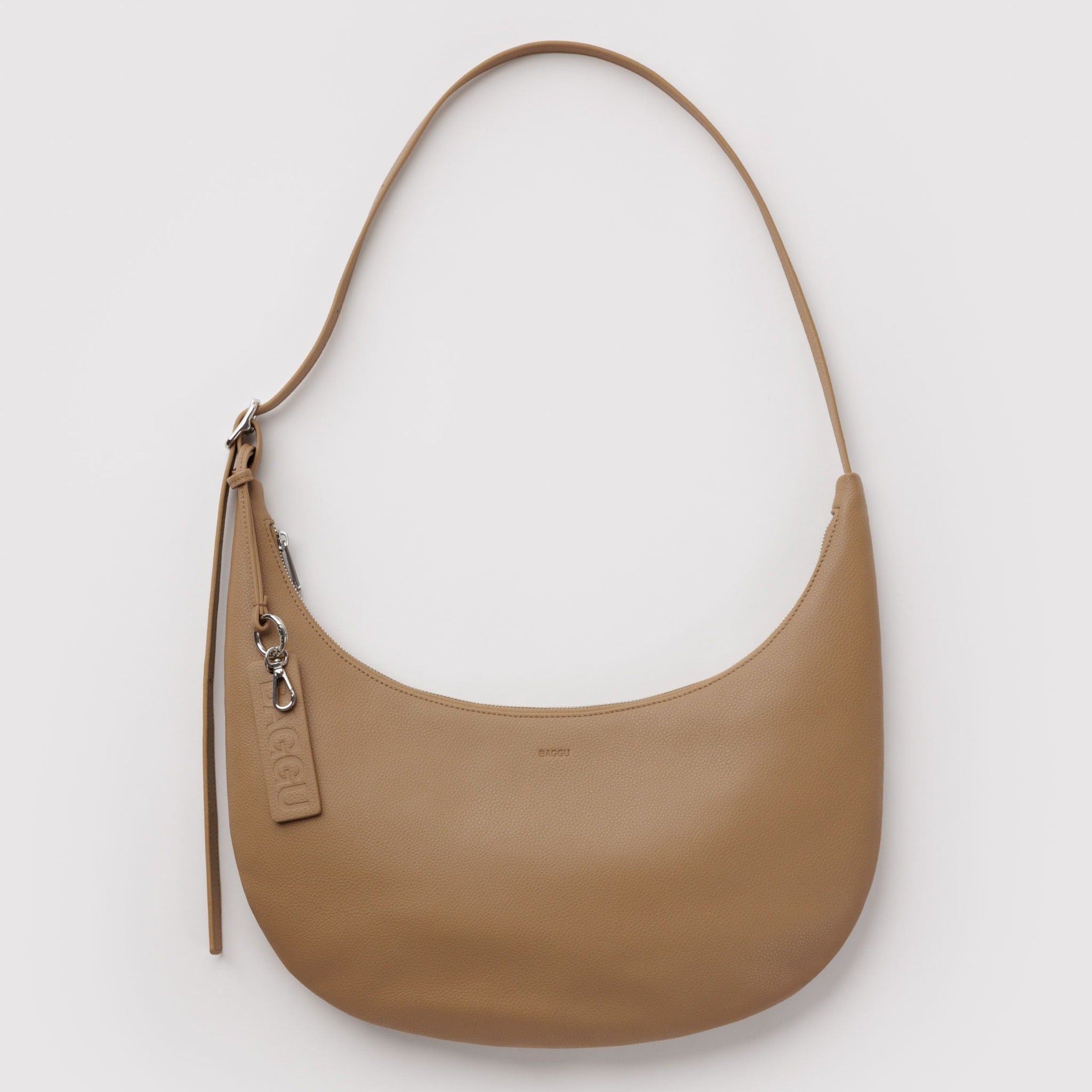 Baggu Medium Recycled Leather Flat Crescent in Dune