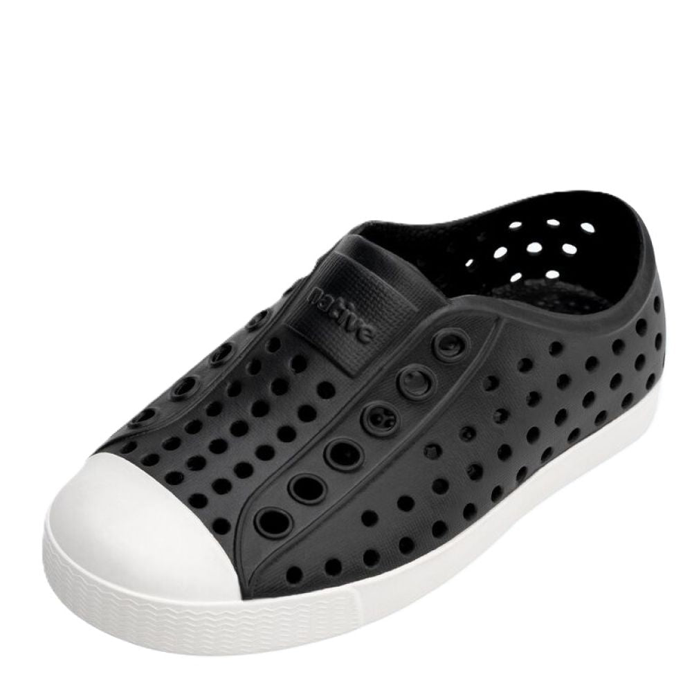Native Kids Jefferson in Jiffy Black/ Shell White - Getoutside Shoes