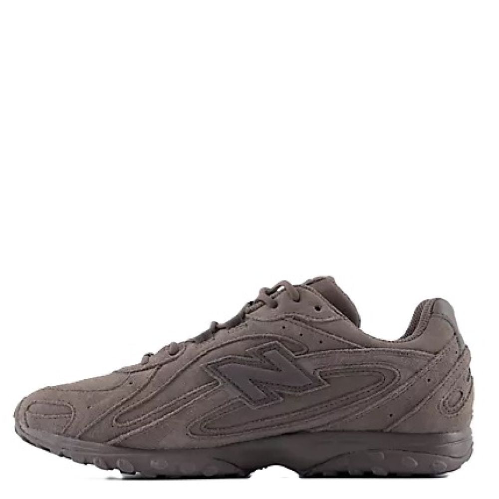 New Balance Women's 204L in Cortado
