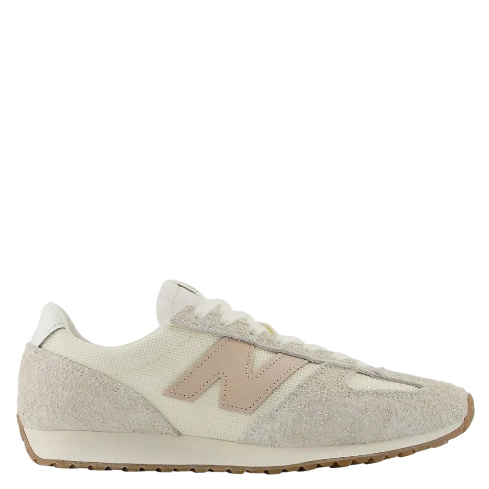 New Balance Women's 471 in Angora with Desert Clay