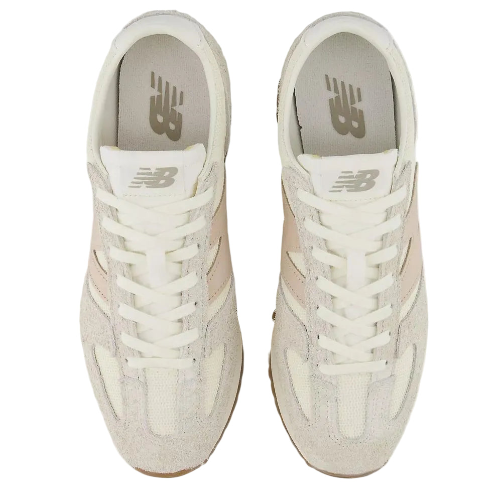 New Balance Women's 471 in Angora with Desert Clay