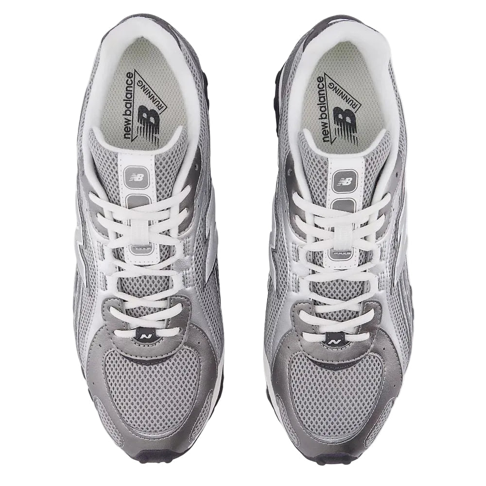New Balance 204L Women Silver Metallic | Getoutside Shoes