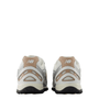 New Balance 204L Women in Silver Metallic with Flat Taupe - Getoutside Shoes