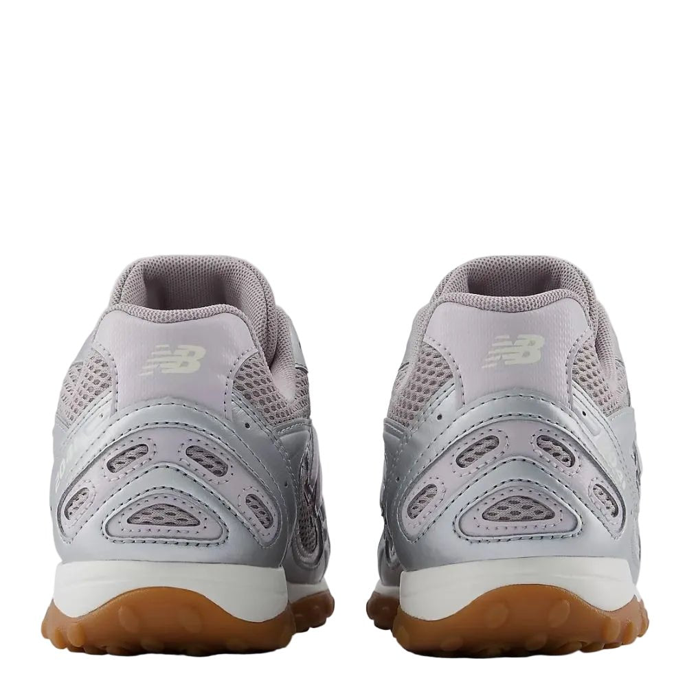 New Balance 204L Women in Truffle Salt with Horizon Grey and Silver Metallic - Getoutside Shoes