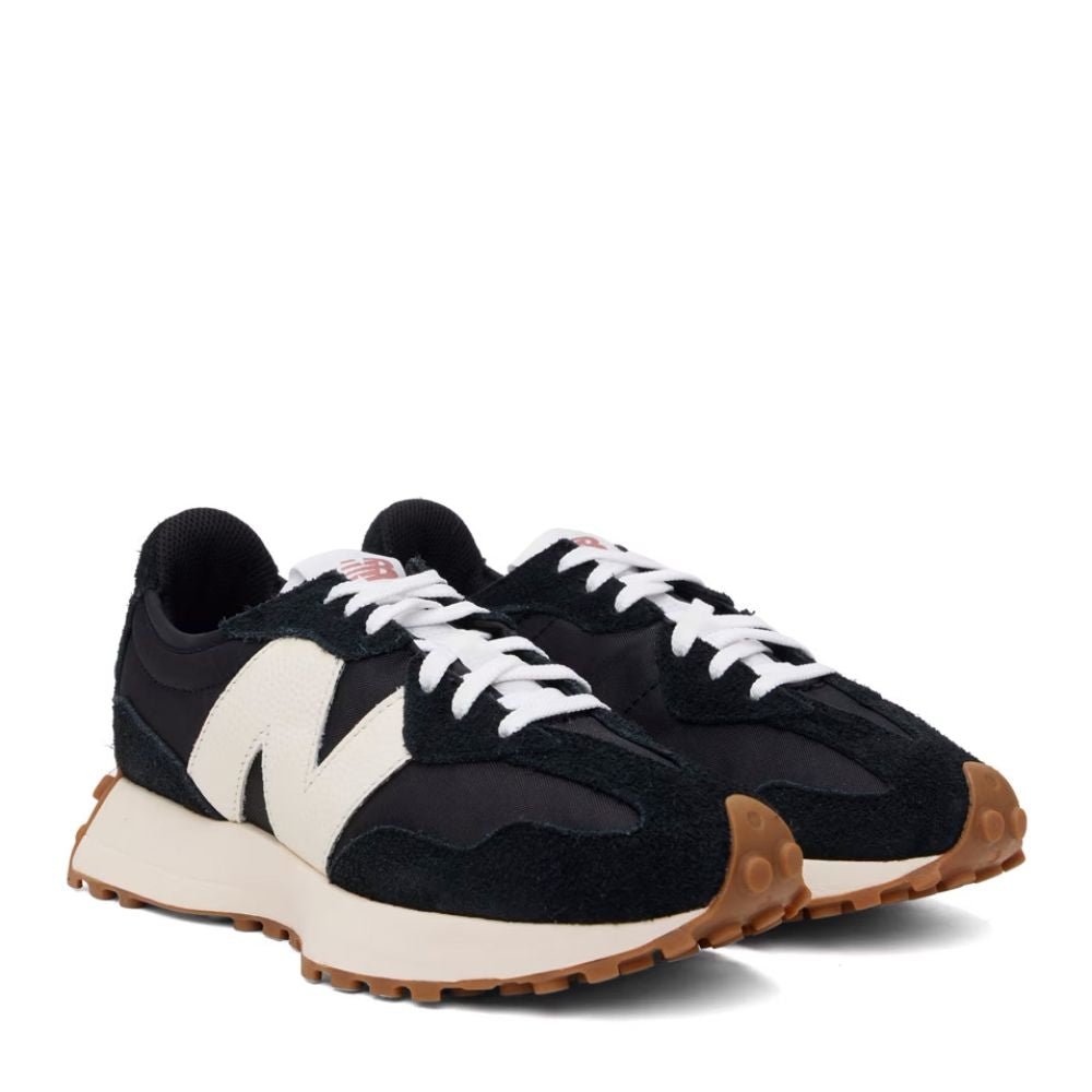 New Balance 327 Women in Black with White and Mineral Red - Getoutside Shoes