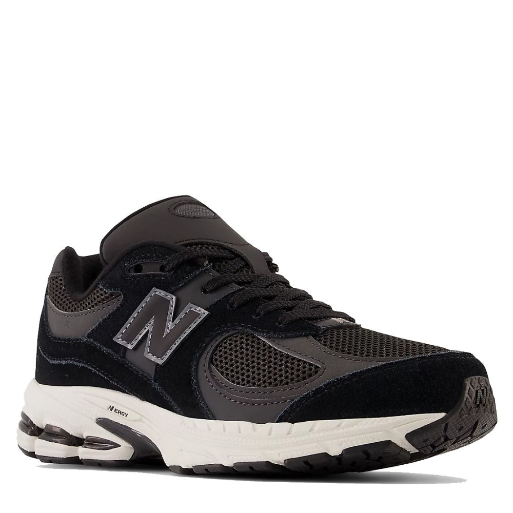 New Balance Youth 2002 in Black with Phantom | Getoutside Shoes