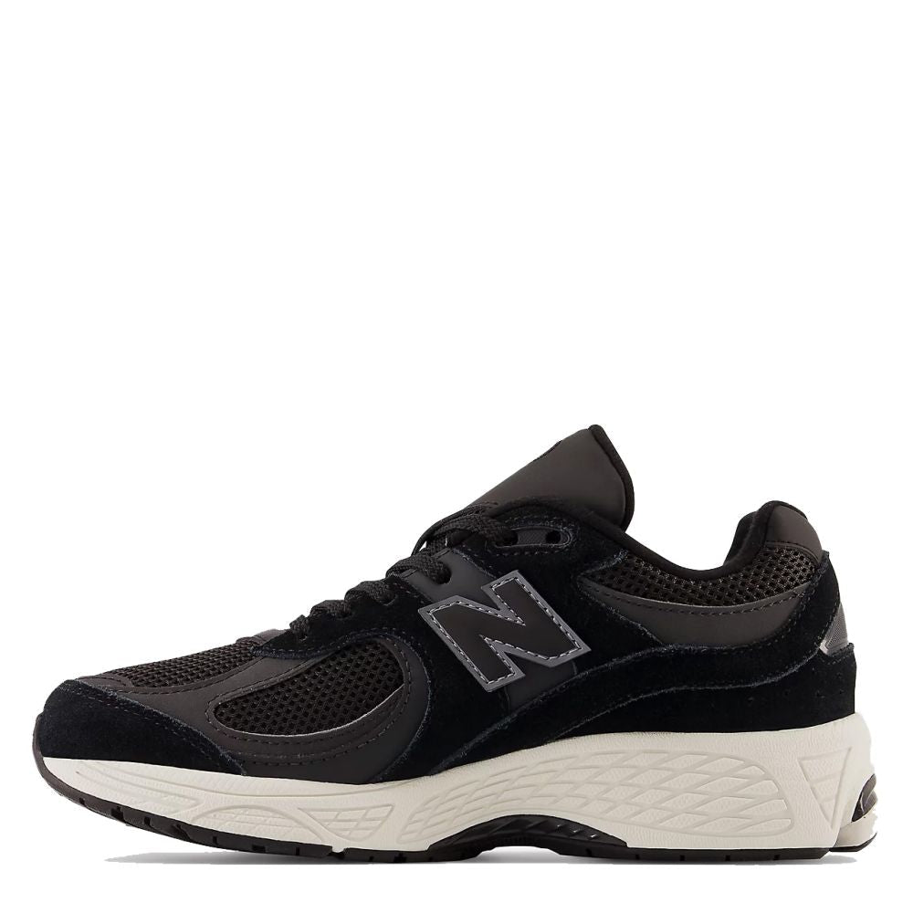New Balance Youth 2002 in Black with Phantom | Getoutside Shoes