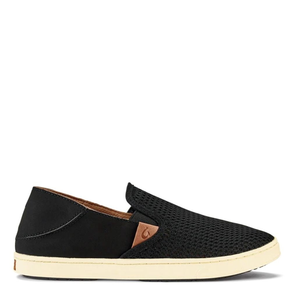 OluKai Women's Pehuea in Black