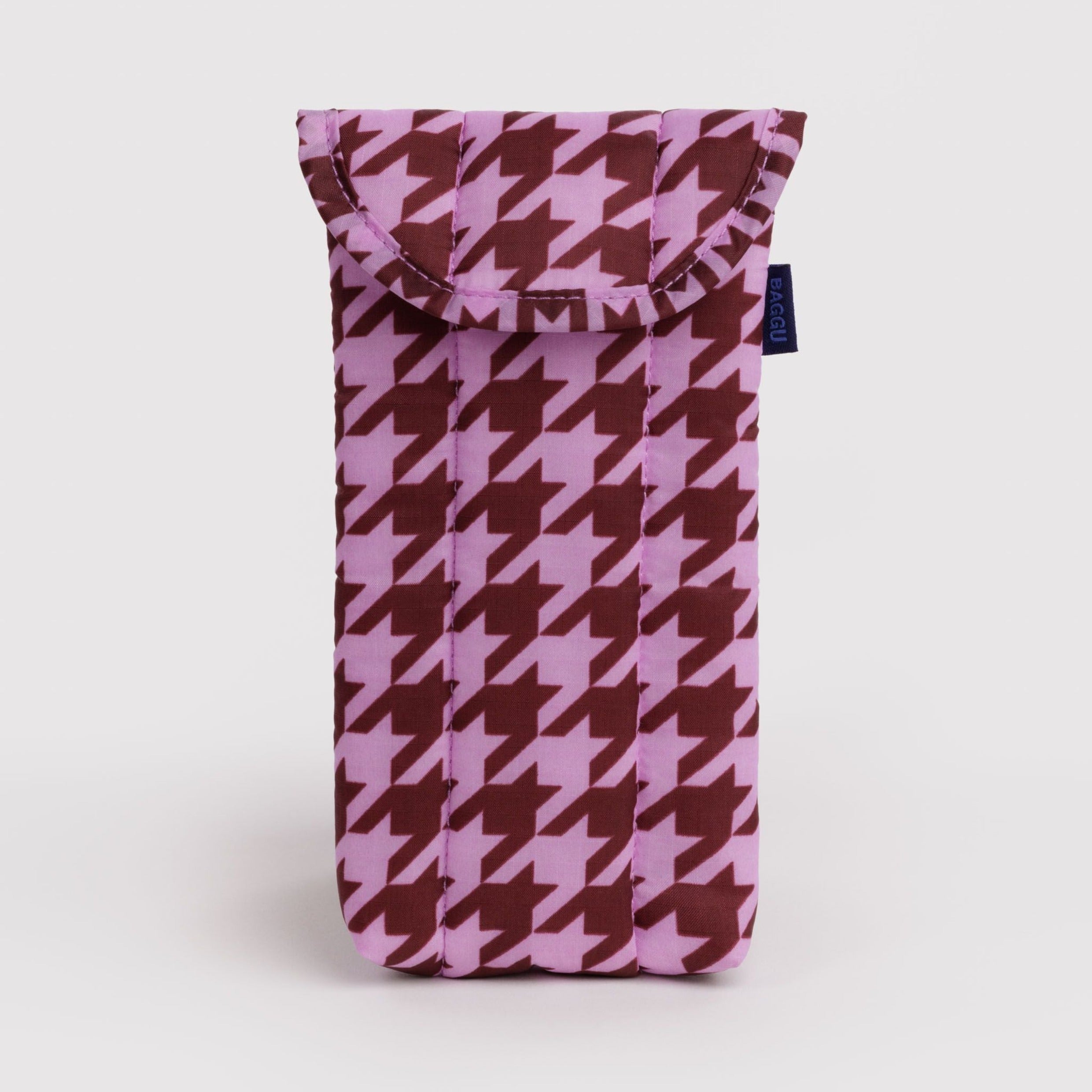 Baggu Puffy Glasses Sleeve in Pink Houndstooth