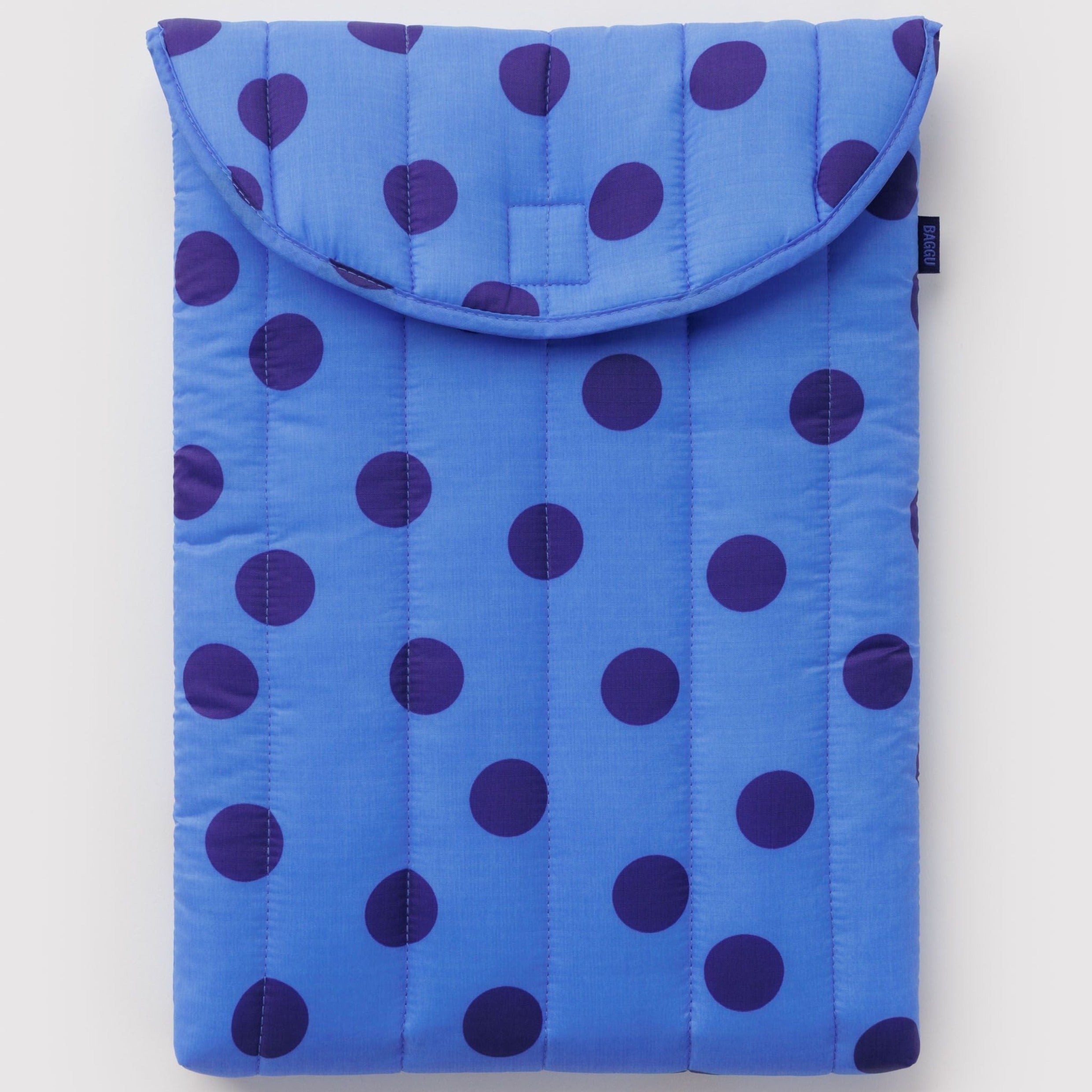 Baggu Puffy Laptop Sleeve 16" in Blue Polka Dot