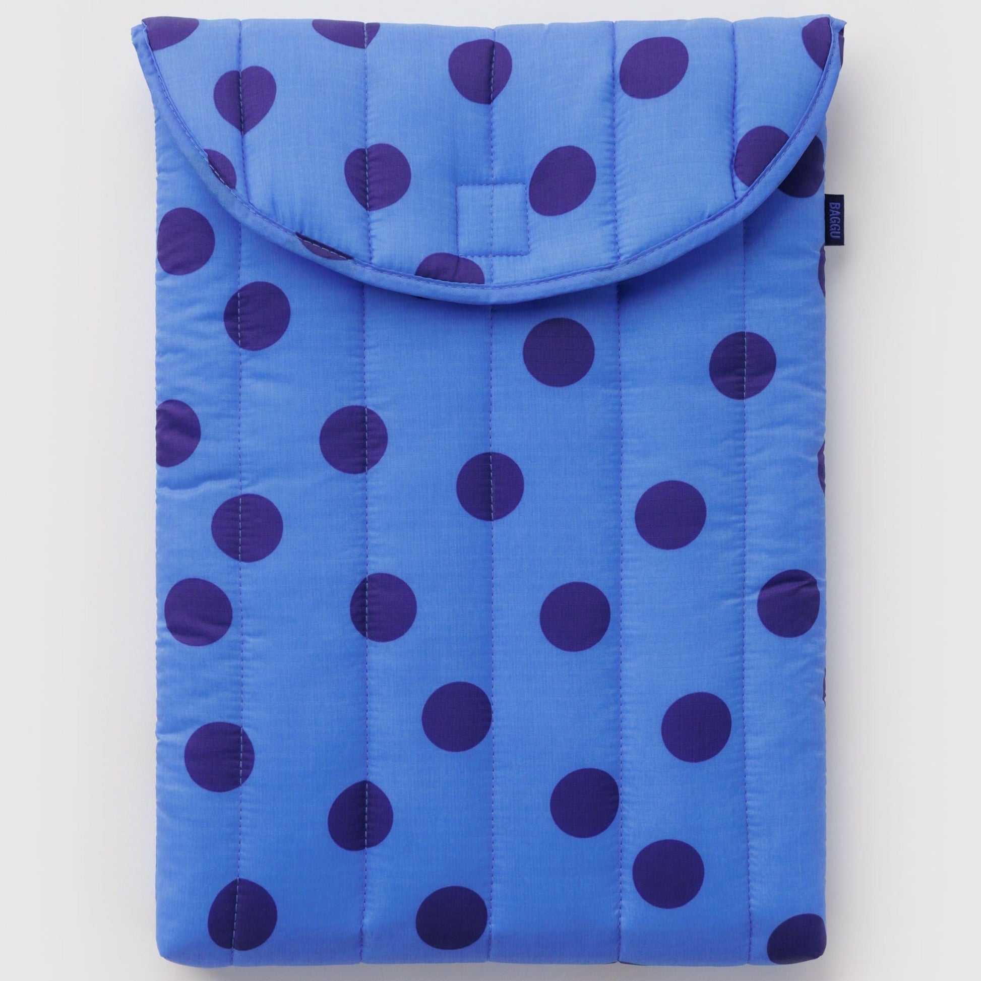 Baggu Puffy Laptop Sleeve 16" in Blue Polka Dot