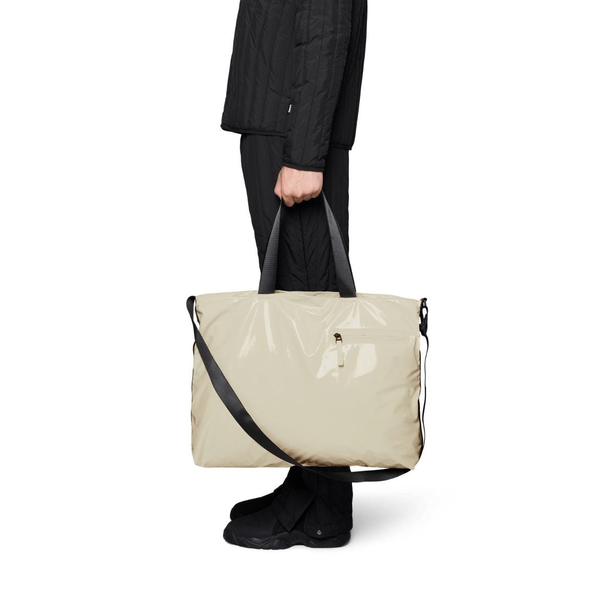 Rains Dash Messenger Tote Bag in Shore - Getoutside Shoes