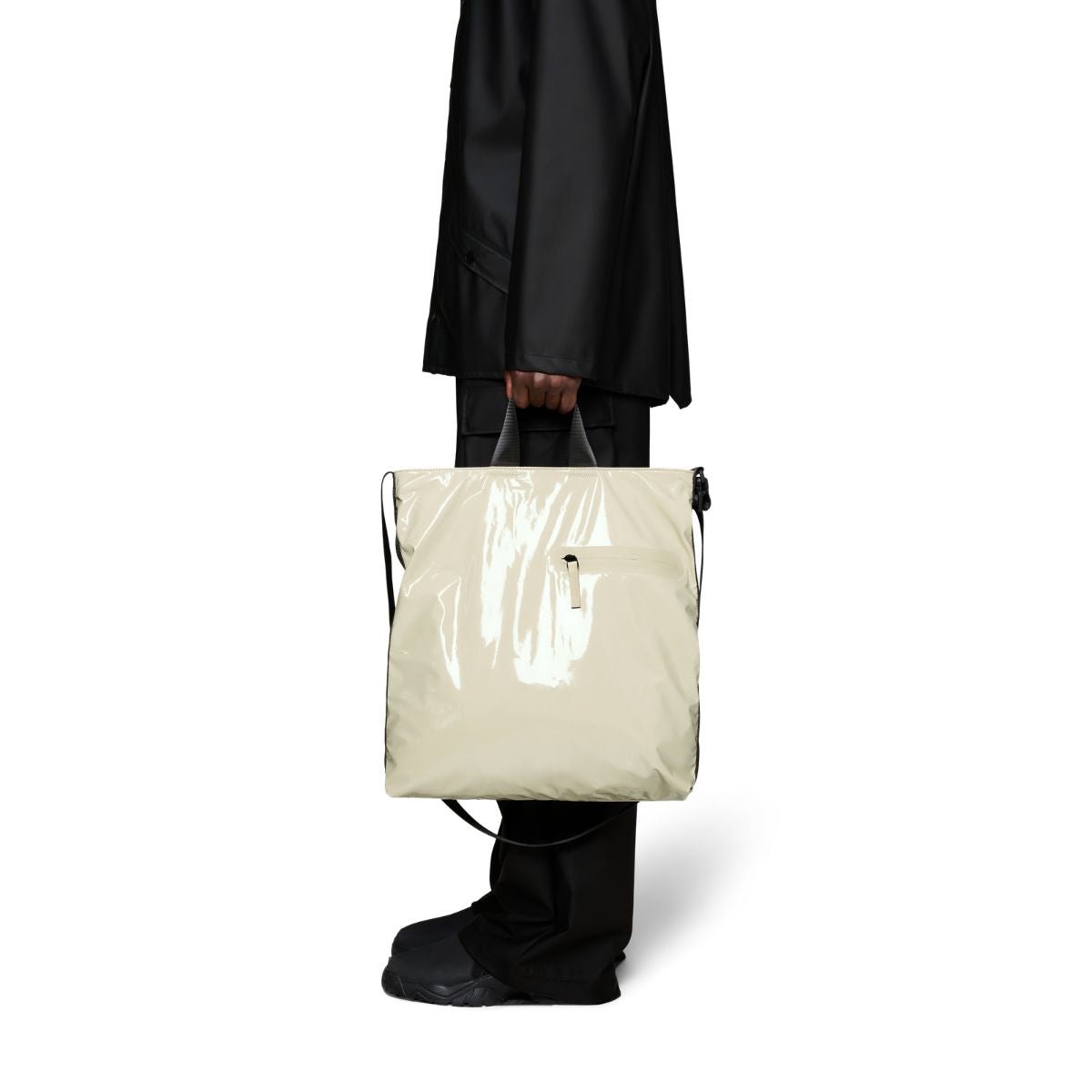 Rains Dash Tote Bag in Shore - Getoutside Shoes