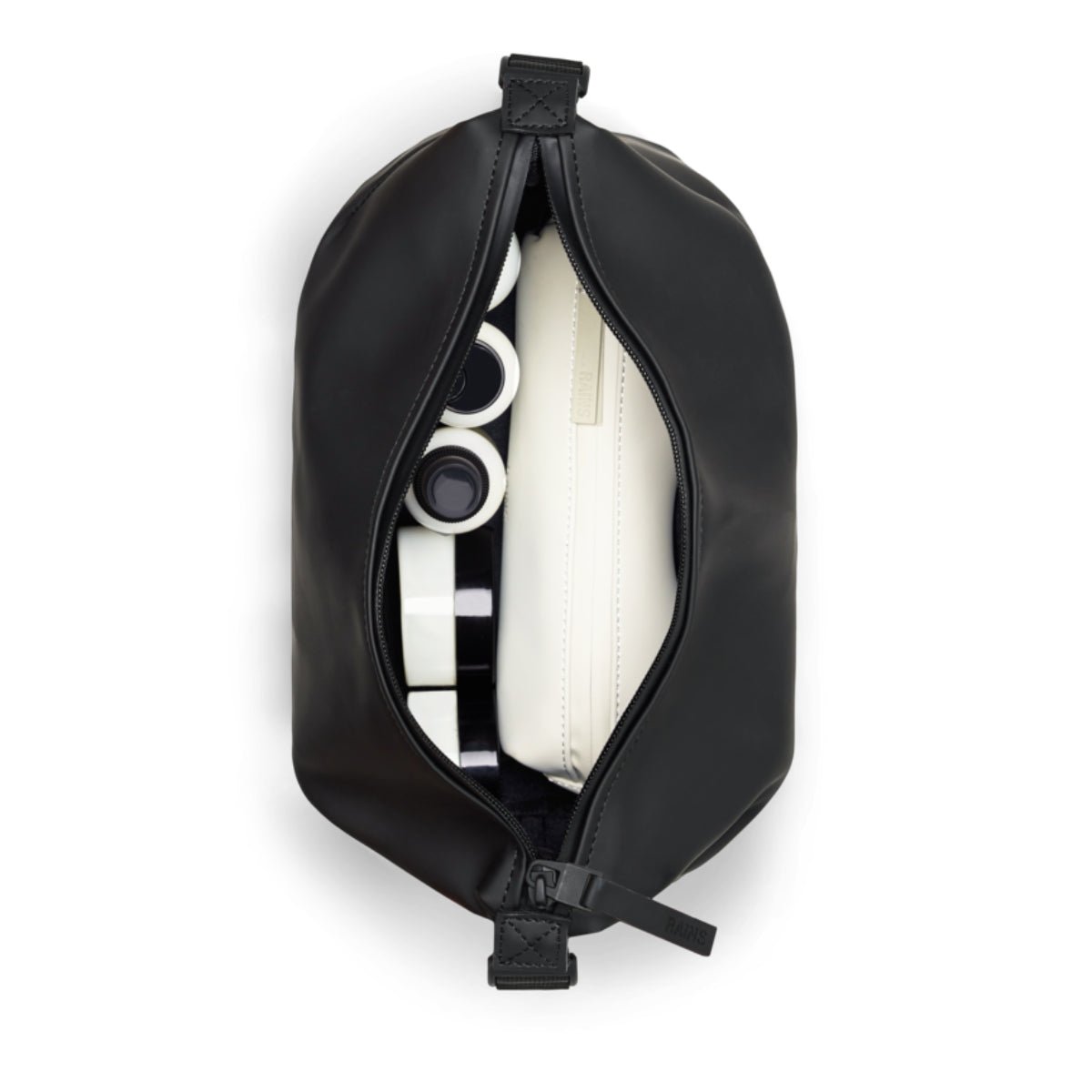 Rains Hilo Wash Bag in Black - Getoutside Shoes