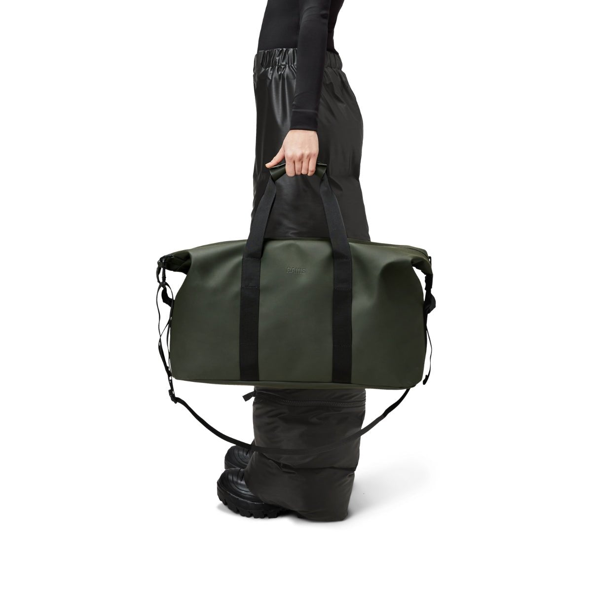 Rains Hilo Weekend Bag in Green - Getoutside Shoes