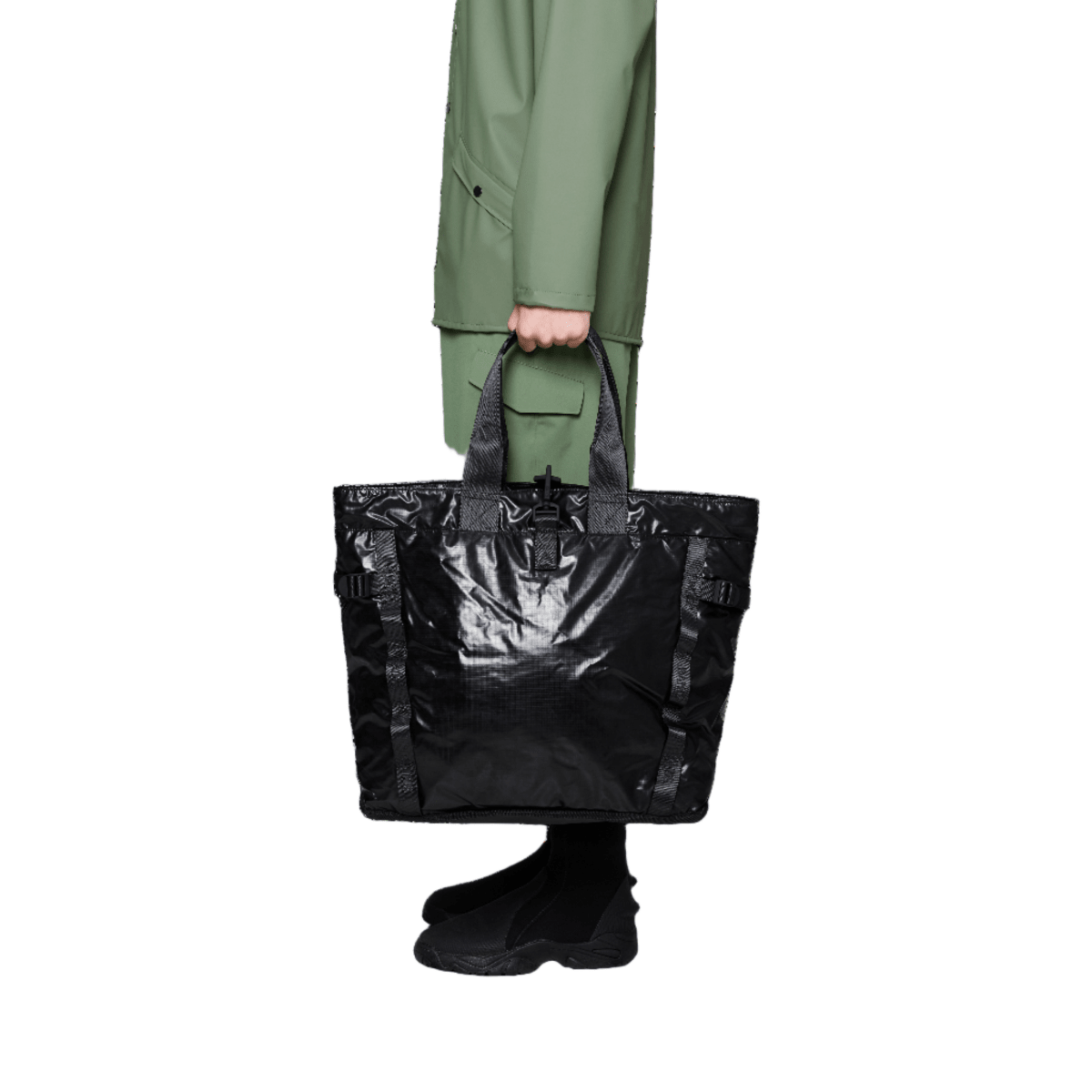 Rains Sibu Shopper Bag in Black - Getoutside Shoes