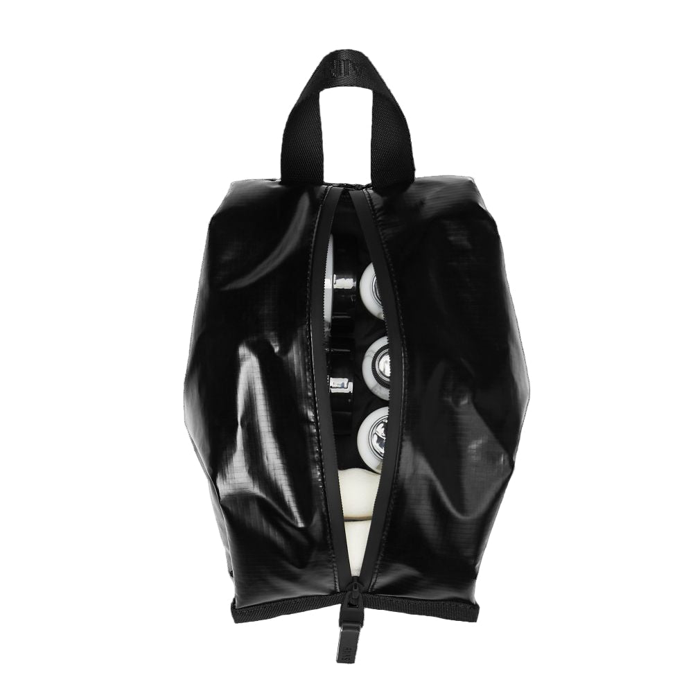Rains Sibu Wash Bag in Black - Getoutside Shoes