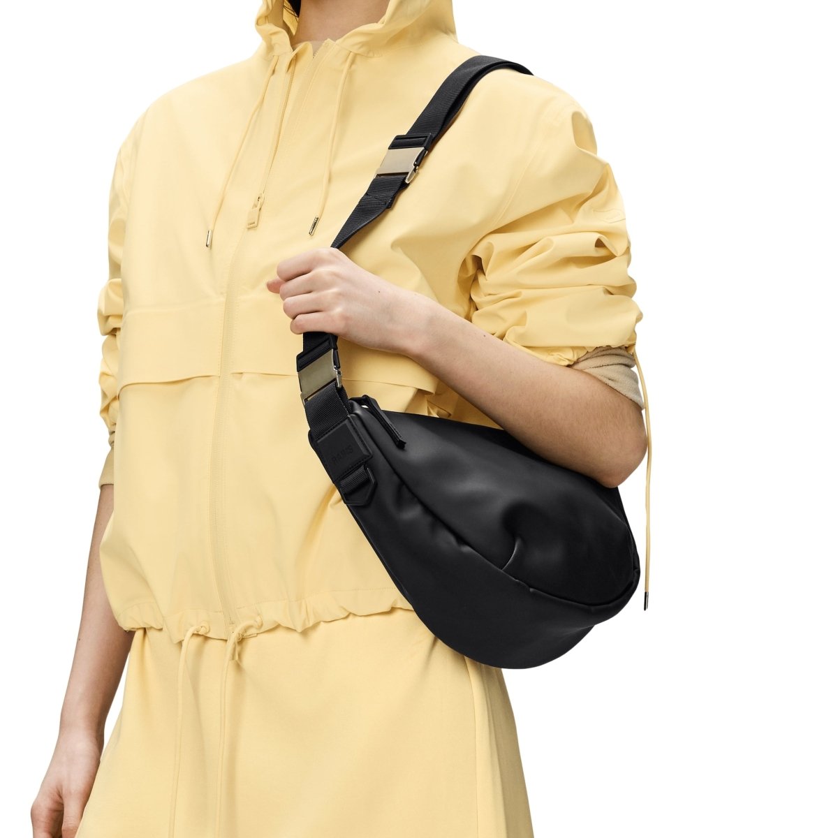 Rains Valera Shoulder Bag in Black - Getoutside Shoes