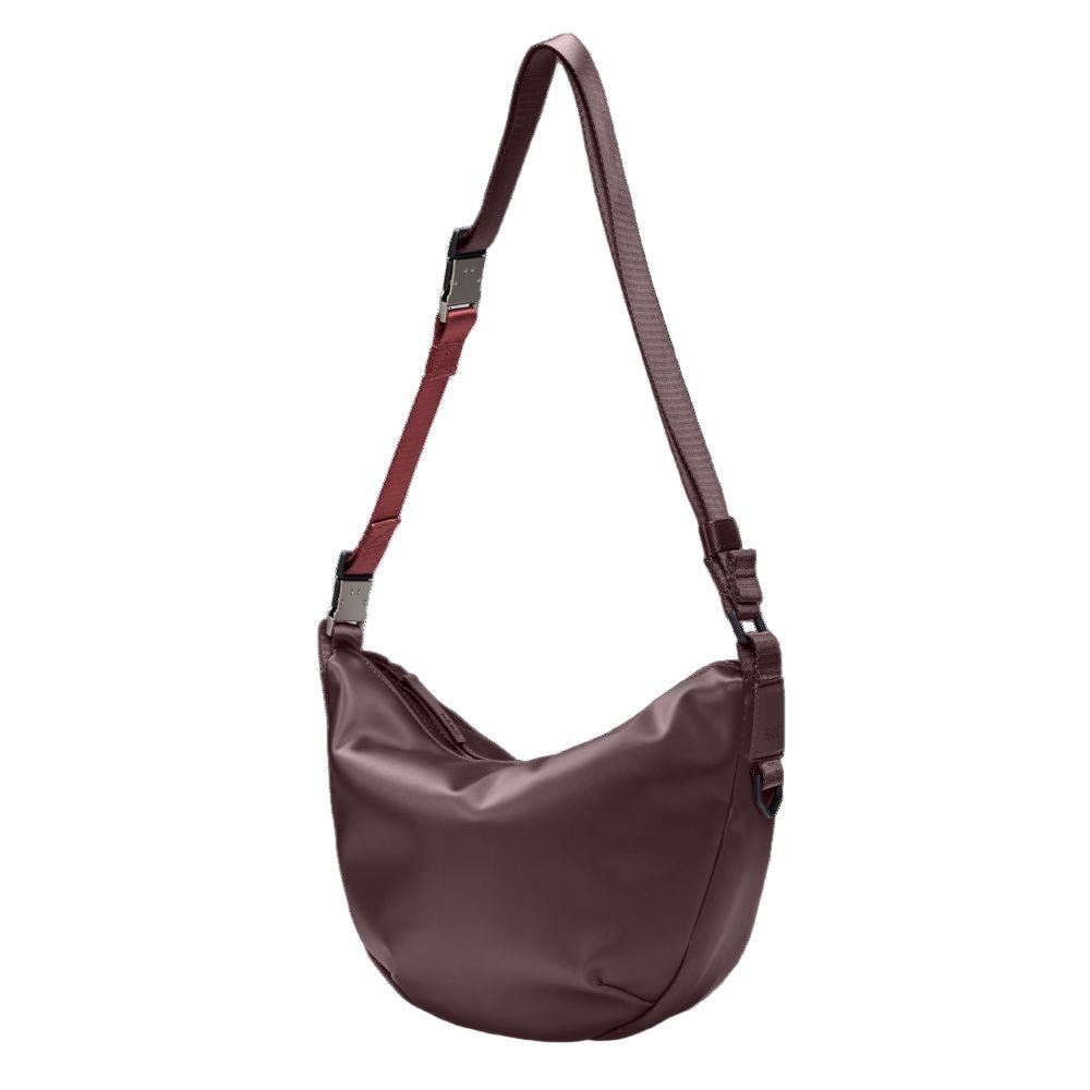 Rains Valera Shoulder Bag in Depth - Getoutside Shoes