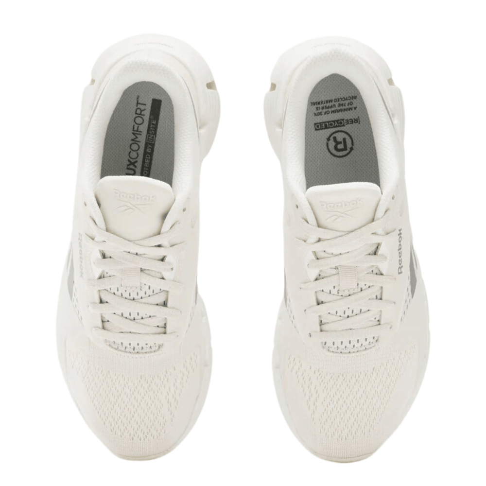 Reebok Women's Zig Dynamica 5 in Alabaster/Chalk/Grey 3 - Getoutside Shoes