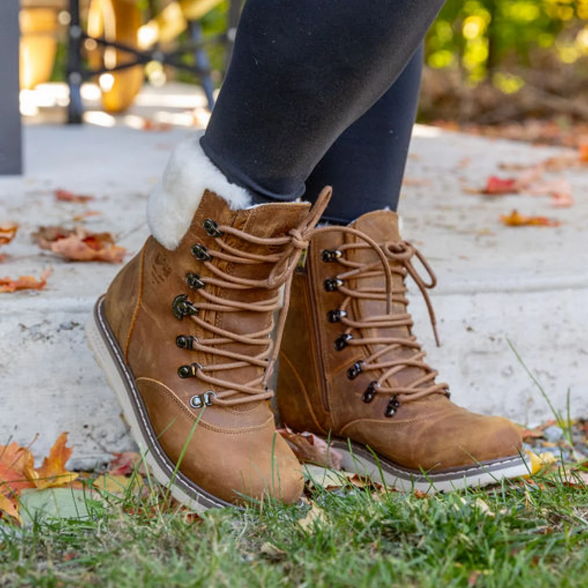 Royal Canadian Women's Cambridge in Sunset Wheat - Getoutside Shoes