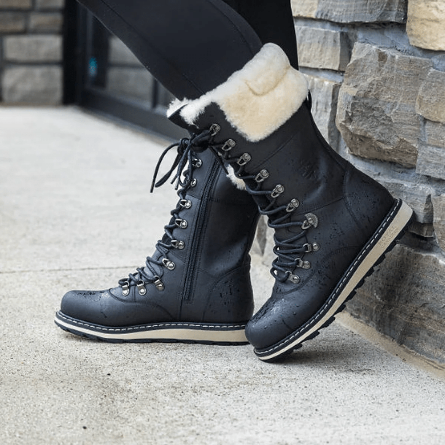 Royal Canadian Women's Castlegar in Black Lager - Getoutside Shoes