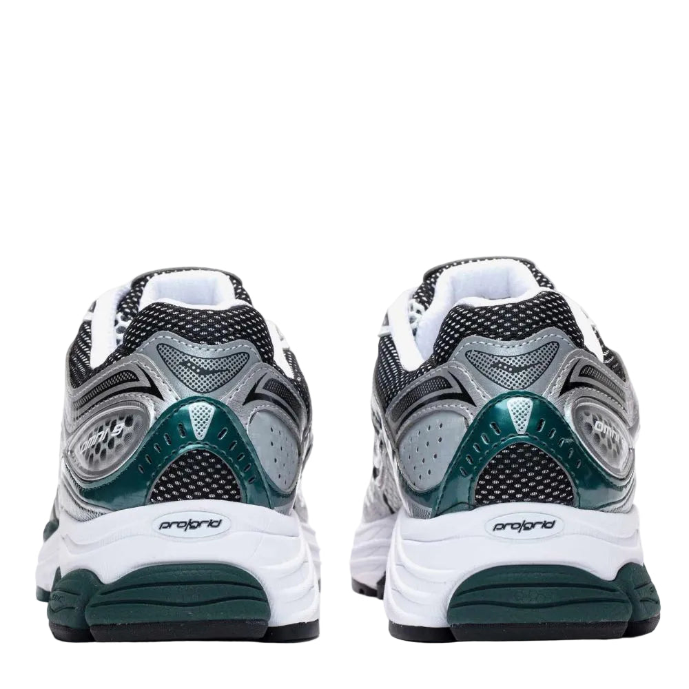 Saucony Men's ProGrid Omni 9 in White/Pine Green