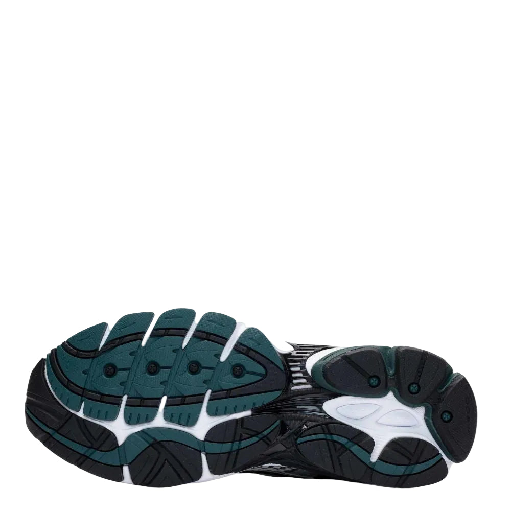 Saucony Men's ProGrid Omni 9 in White/Pine Green